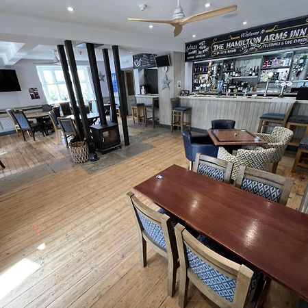 Hamilton Arms Suites Мидхърст Екстериор снимка